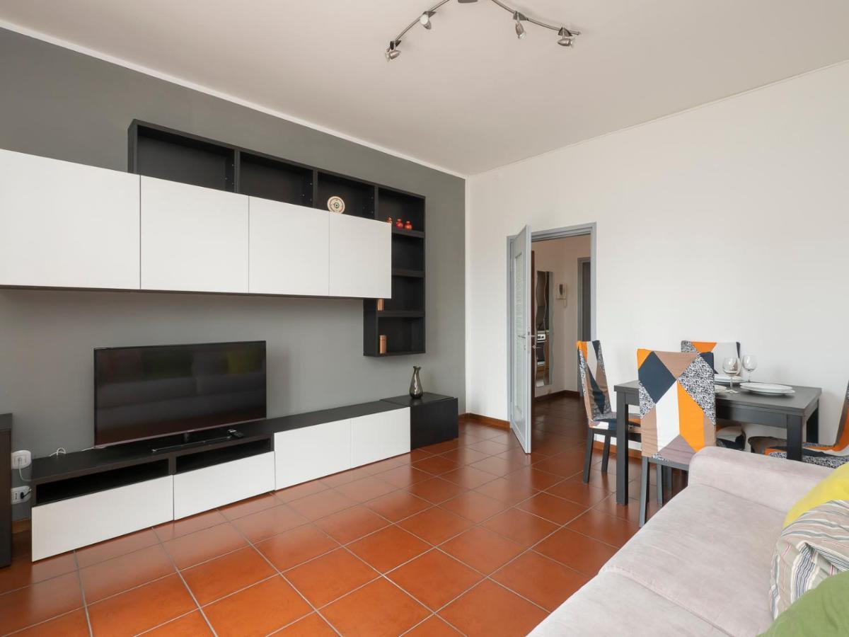 I Host Apartment - Appennini 53 Milaan Buitenkant foto
