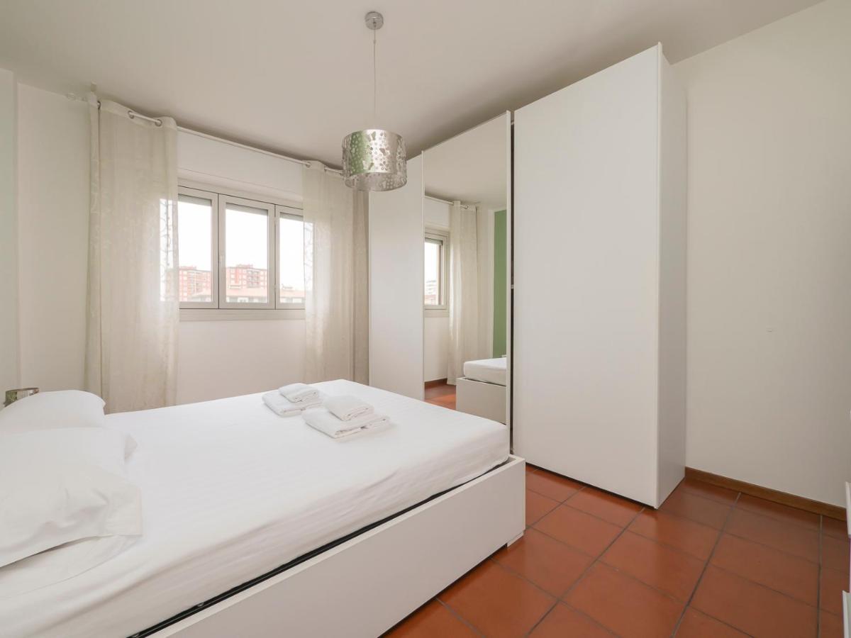 I Host Apartment - Appennini 53 Milaan Buitenkant foto